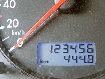 M'n Volkswagen Golf met kilometerstand 123456